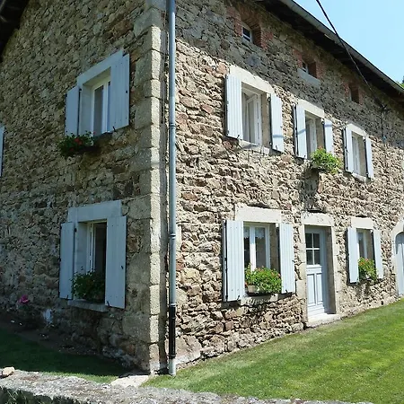 La Maison Sous Les Etoiles לינה וארוחת בוקר Sembadel